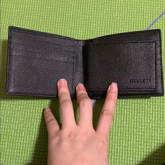 Coach wallet - Picture 2 of 4